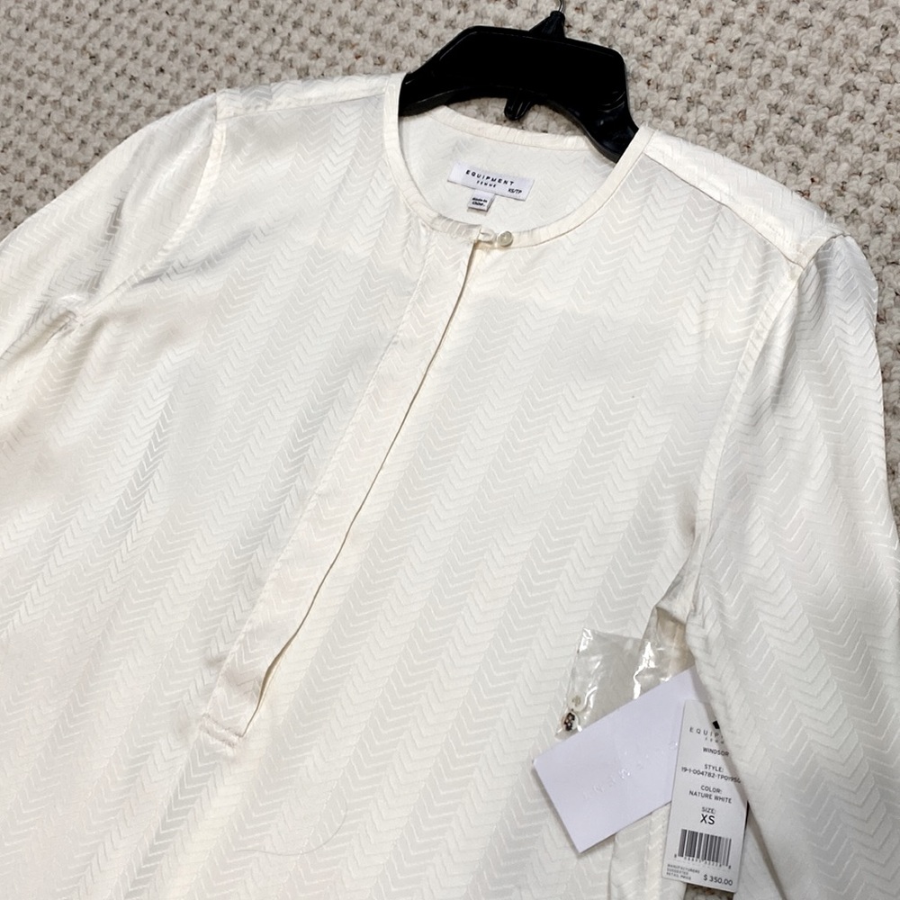 NWT Equipment Femme Windsor Tunic in Nature White XS